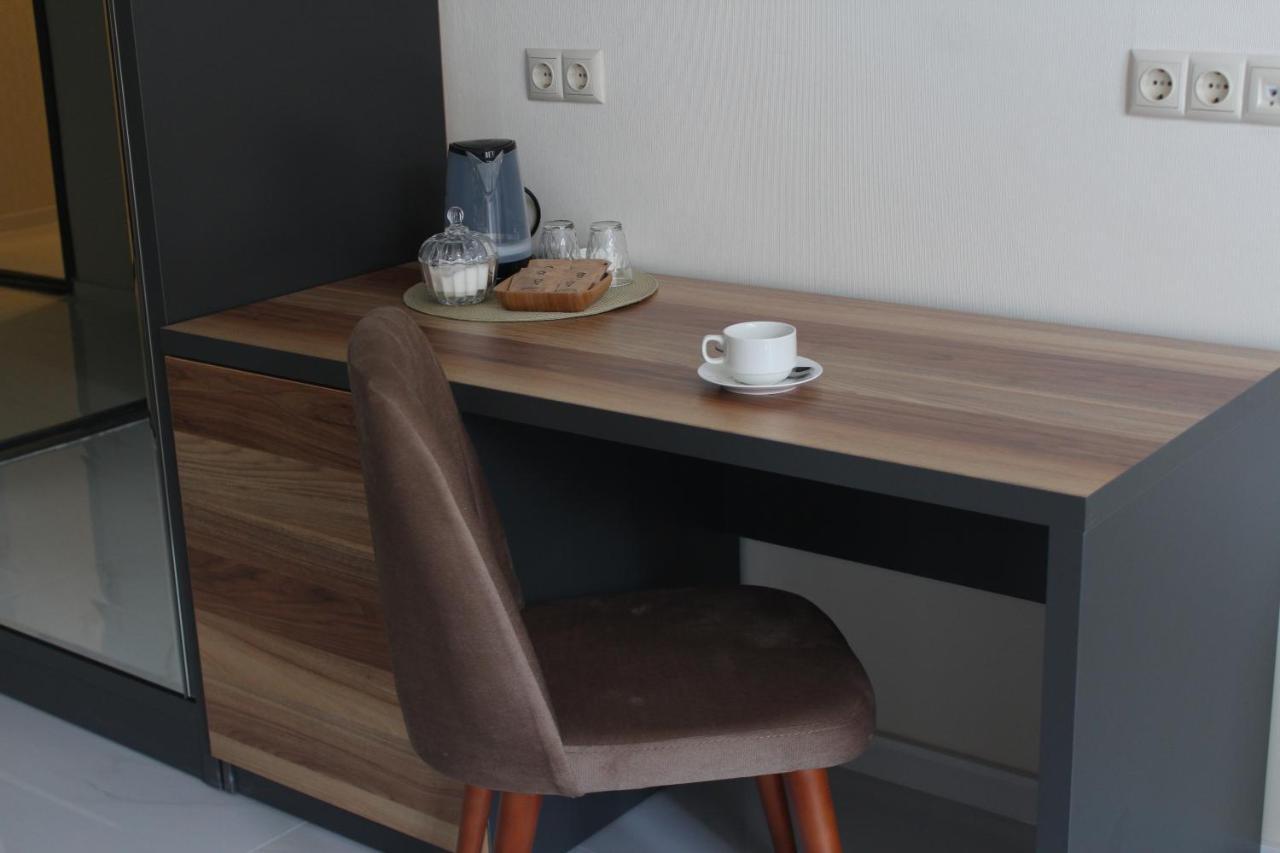 Horizons Hotel Rooms Батуми Екстериор снимка
