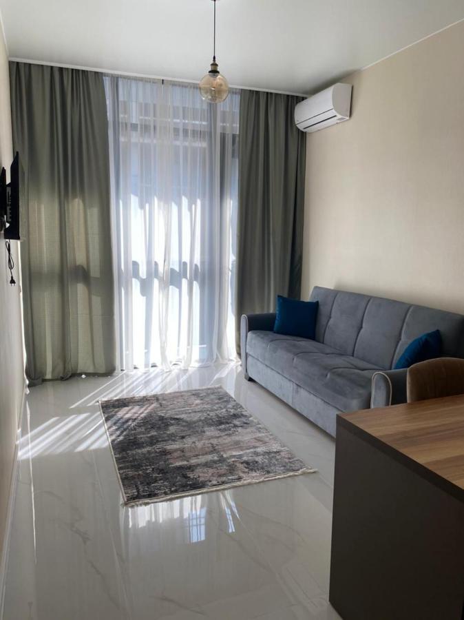 Horizons Hotel Rooms Батуми Екстериор снимка