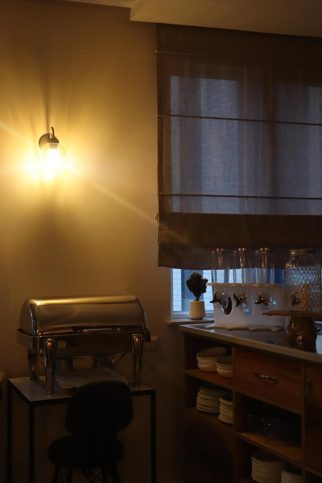 Horizons Hotel Rooms Батуми Екстериор снимка