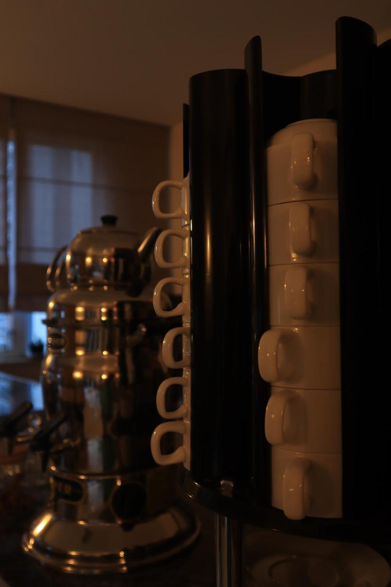Horizons Hotel Rooms Батуми Екстериор снимка