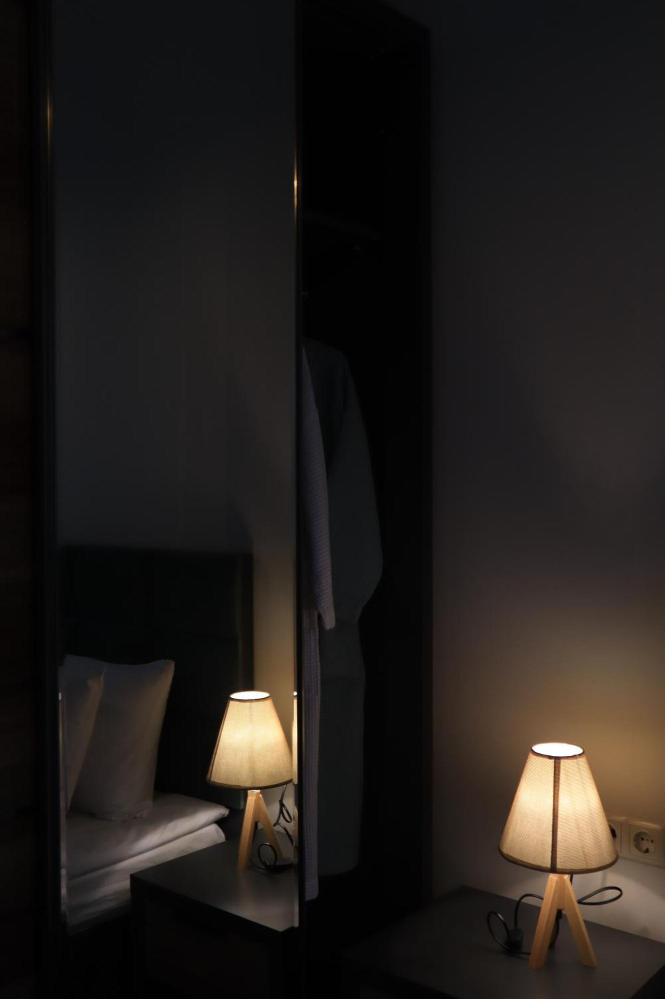 Horizons Hotel Rooms Батуми Екстериор снимка